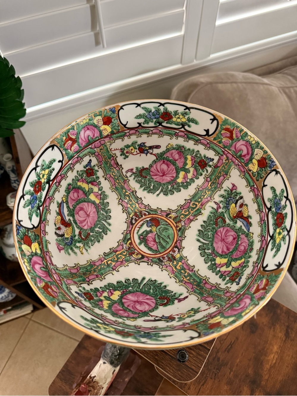 Vintage Rose MEDALLION Bowl